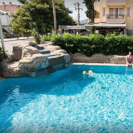 Club Dante Apartments Мармарис Экстерьер фото