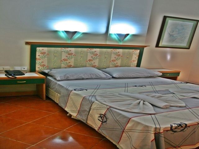 Club Dante Apartments Мармарис Экстерьер фото